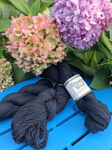 Shepherd wool fingering yarn - shepherd's,